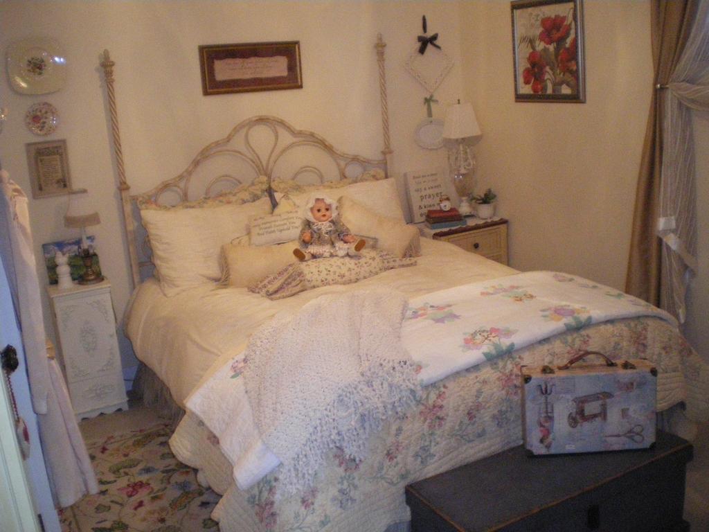 Turtle Mountain Inn Vernon Room photo